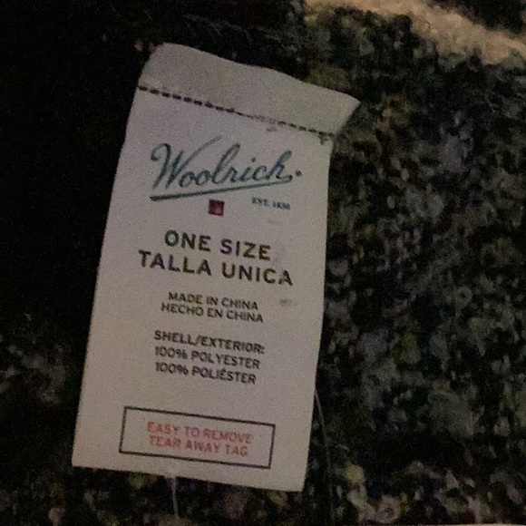 🖤NWT Just Too Warm & Soft Woolrich Wrap One Size Fits All Makes Perfect Gift 🖤 - Picture 7 of 8